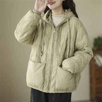 Kapuci viegla dūnu jaka sieviešu īsās 2023 jauno 90% baltas pīles stabilu krāsu, universāls modes jaka